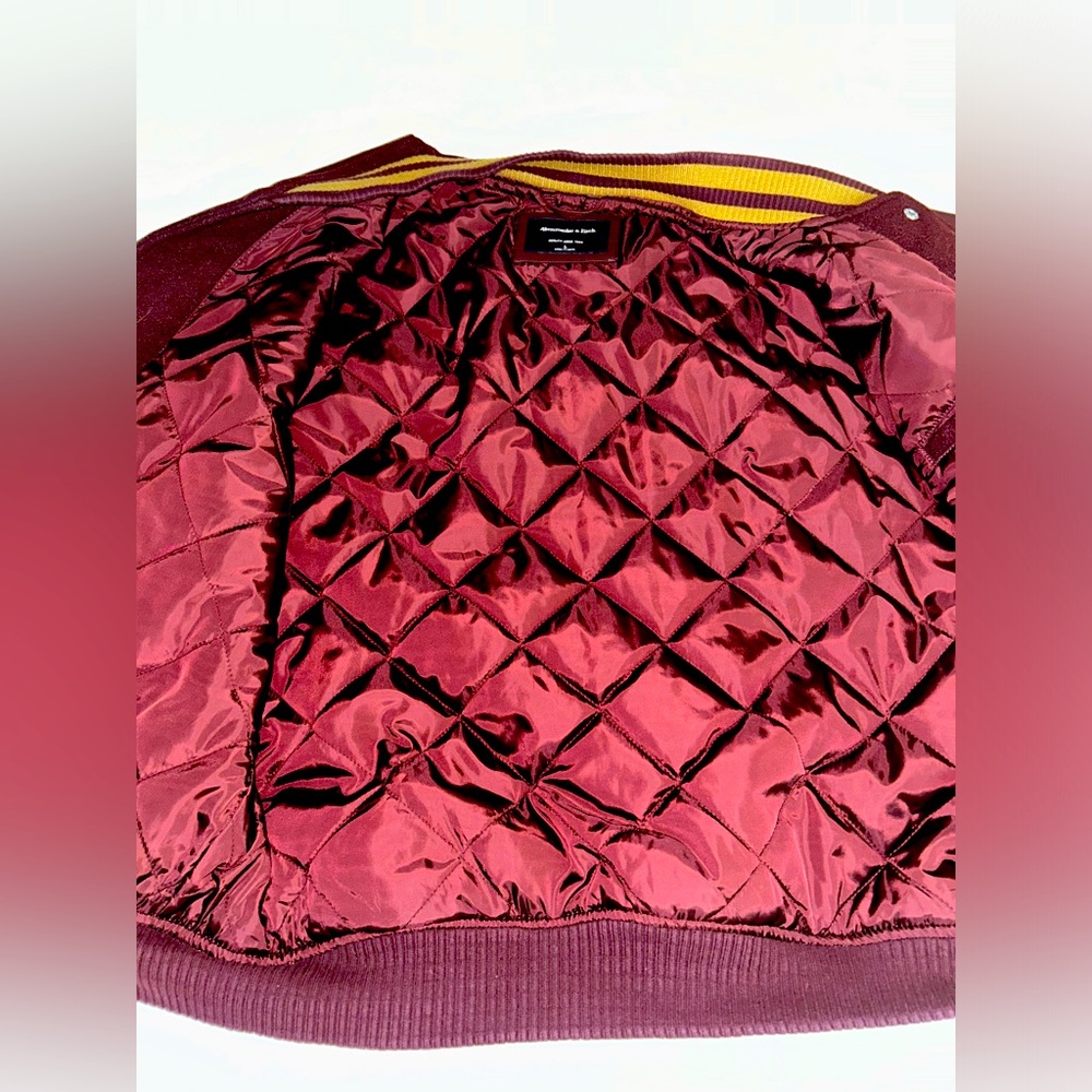 Santa Barbara California Vintage hoodie (Large)